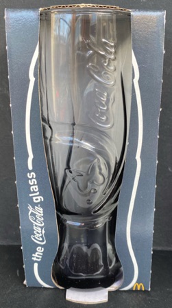 307006-1 € 4,00 coca cola glas MAc donalds vlinder kleur zwart.jpeg